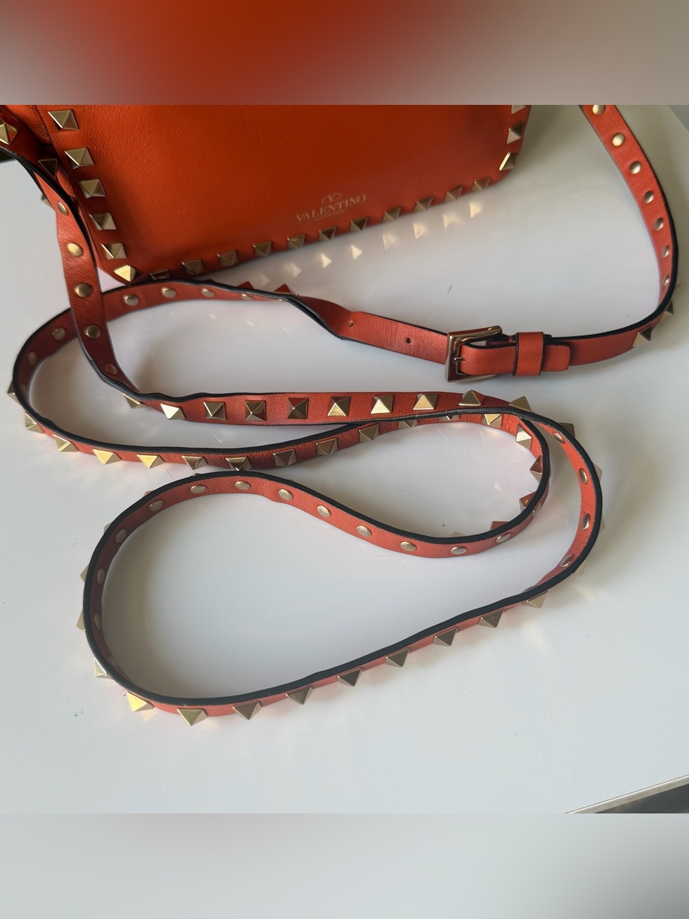 Valentino Garavani Rockstud Orange Leather Camera Crossbody Bag - Picture 8 of 11